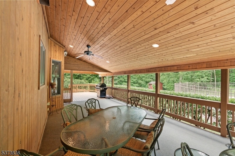 Hardyston Township, New Jersey, 07460, United States, 4 Bedrooms Bedrooms, ,4 BathroomsBathrooms,Residential,For Sale,1900804