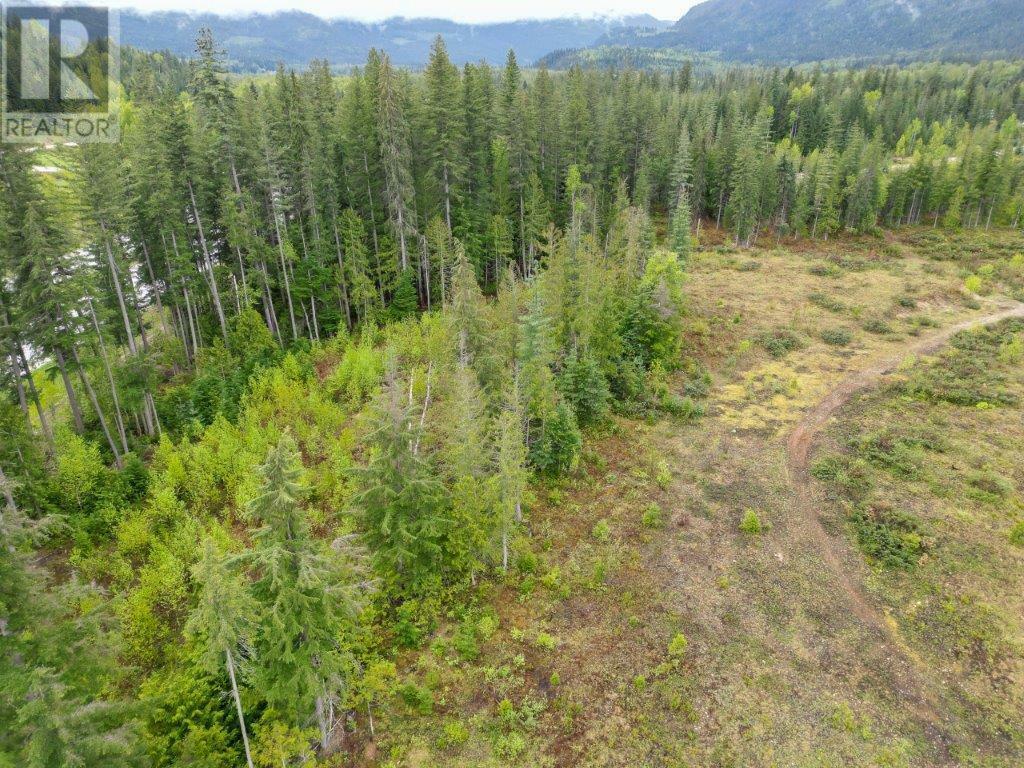 MALAKWA, British Columbia, V0E 2J0, CA, ,Residential,For Sale,1839000