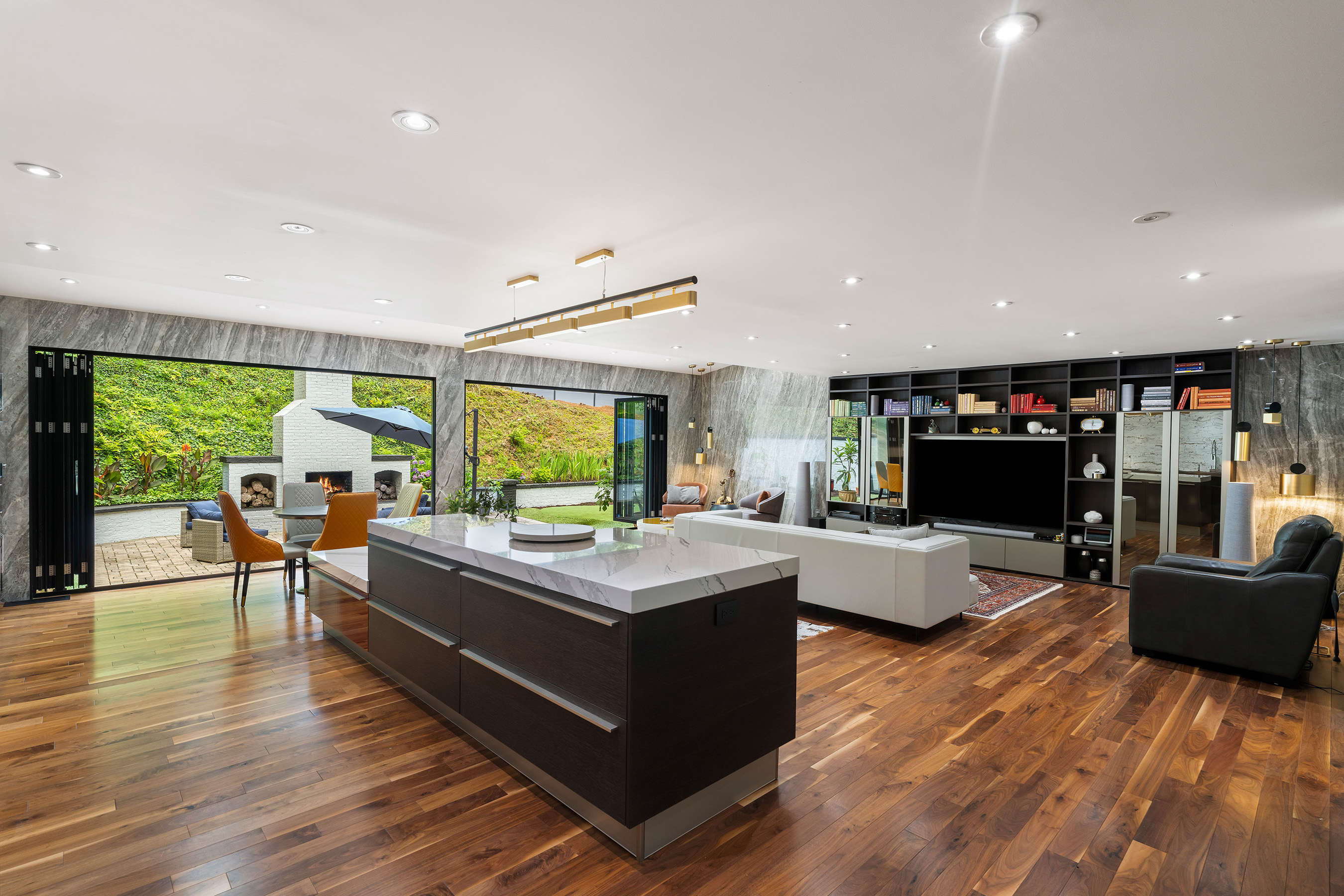  Exceptional Modern-Contemporary Residence on a Rare Double Lot - 物件實景