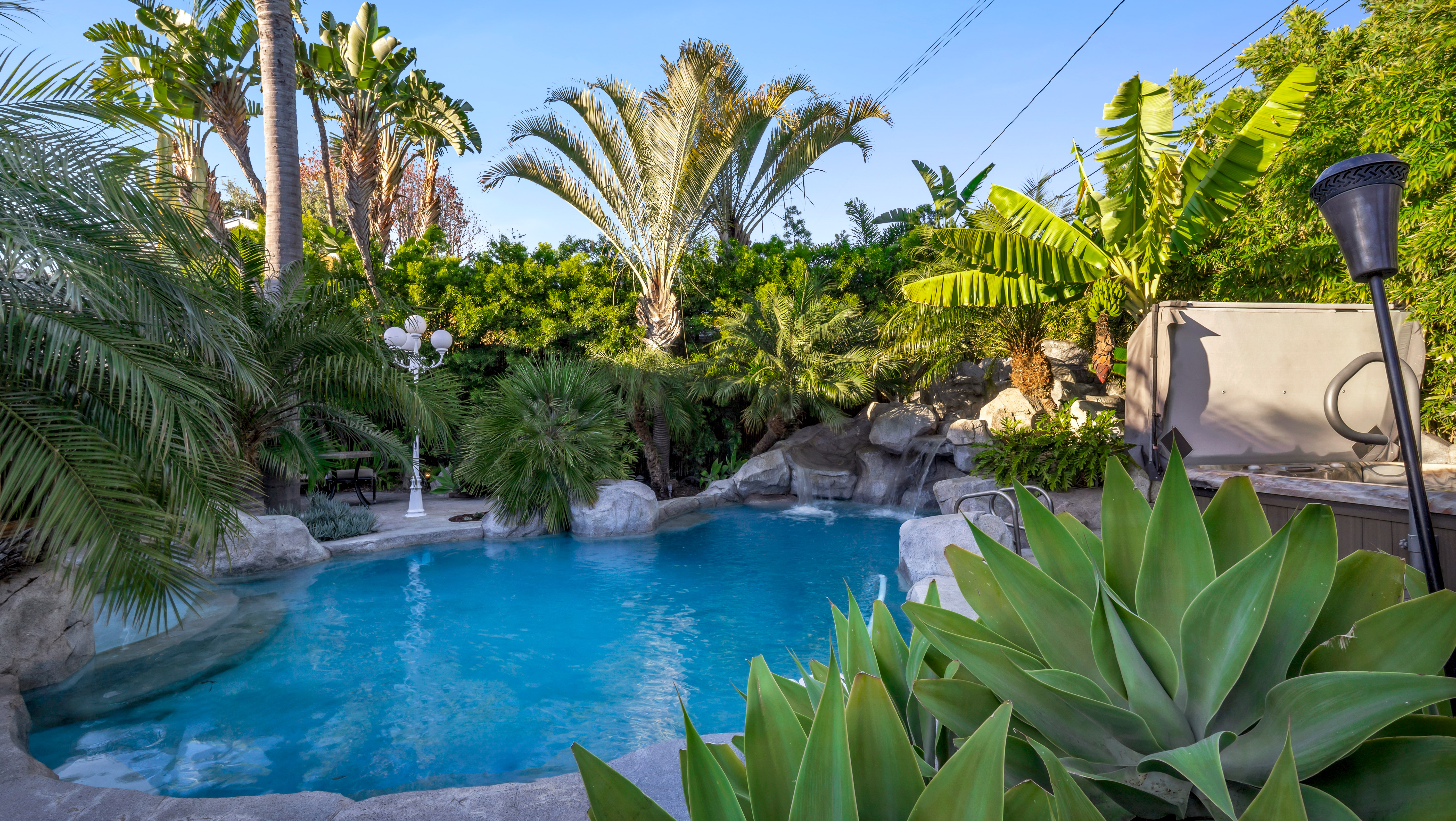  2129 North Pine Street, Orange, CA 92865 - 物件實景