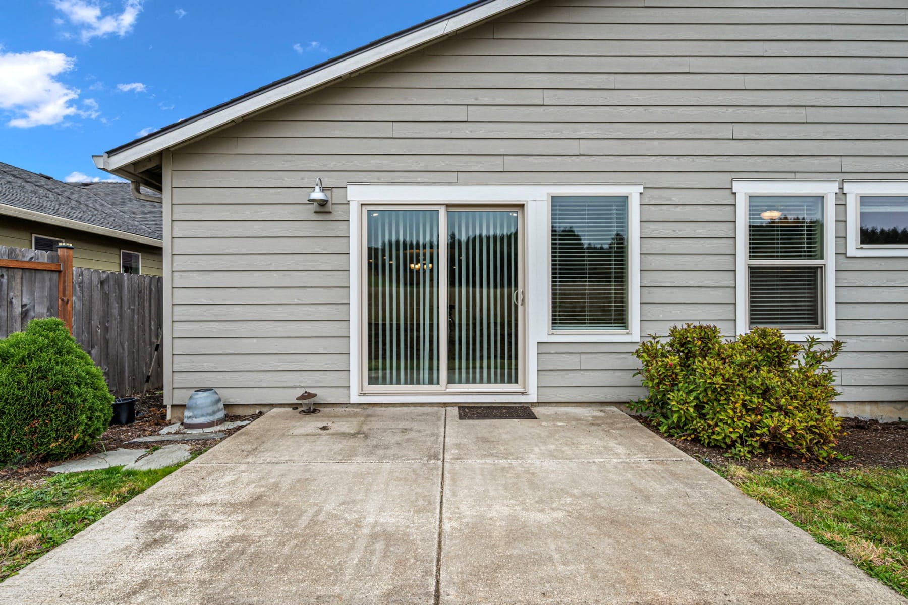  410 S 10TH ST Monroe, OR 97456 - 物件實景