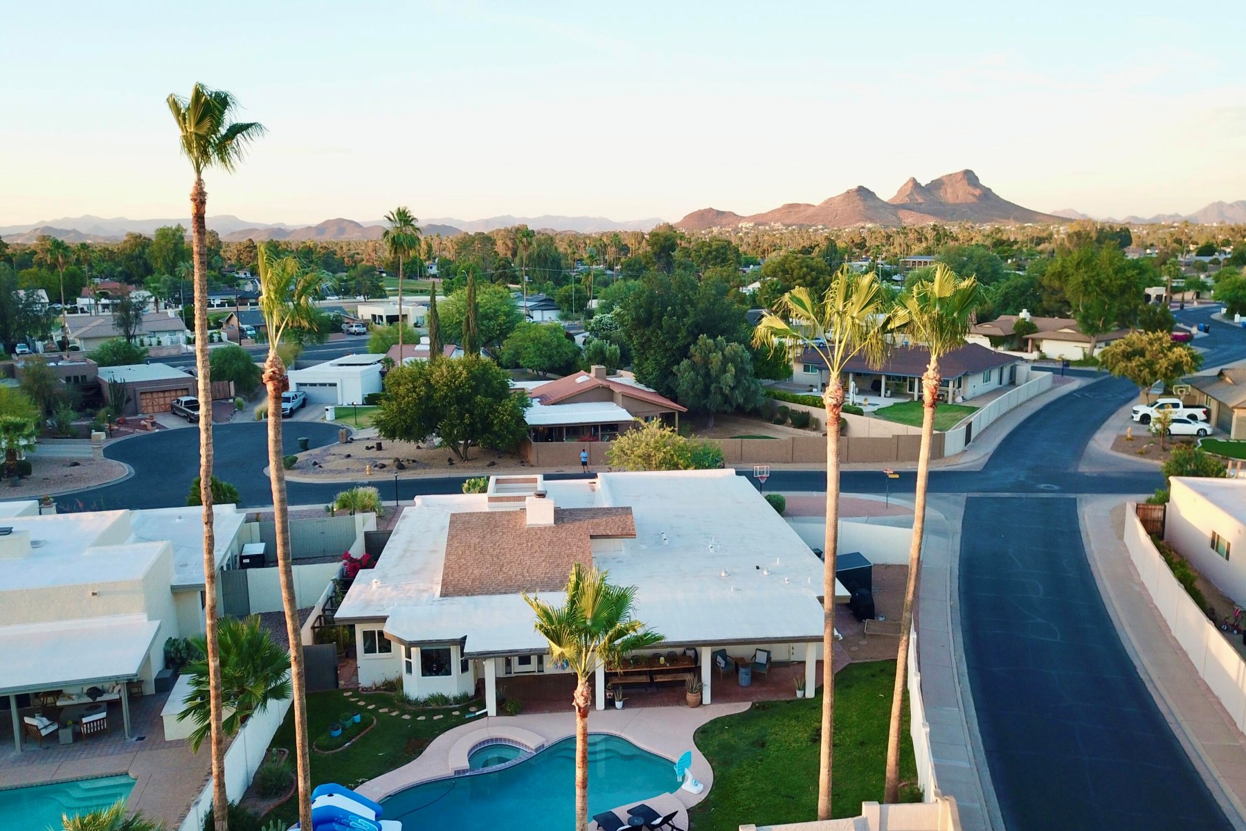  201 W Pershing Avenue  Phoenix, AZ - 物件實景
