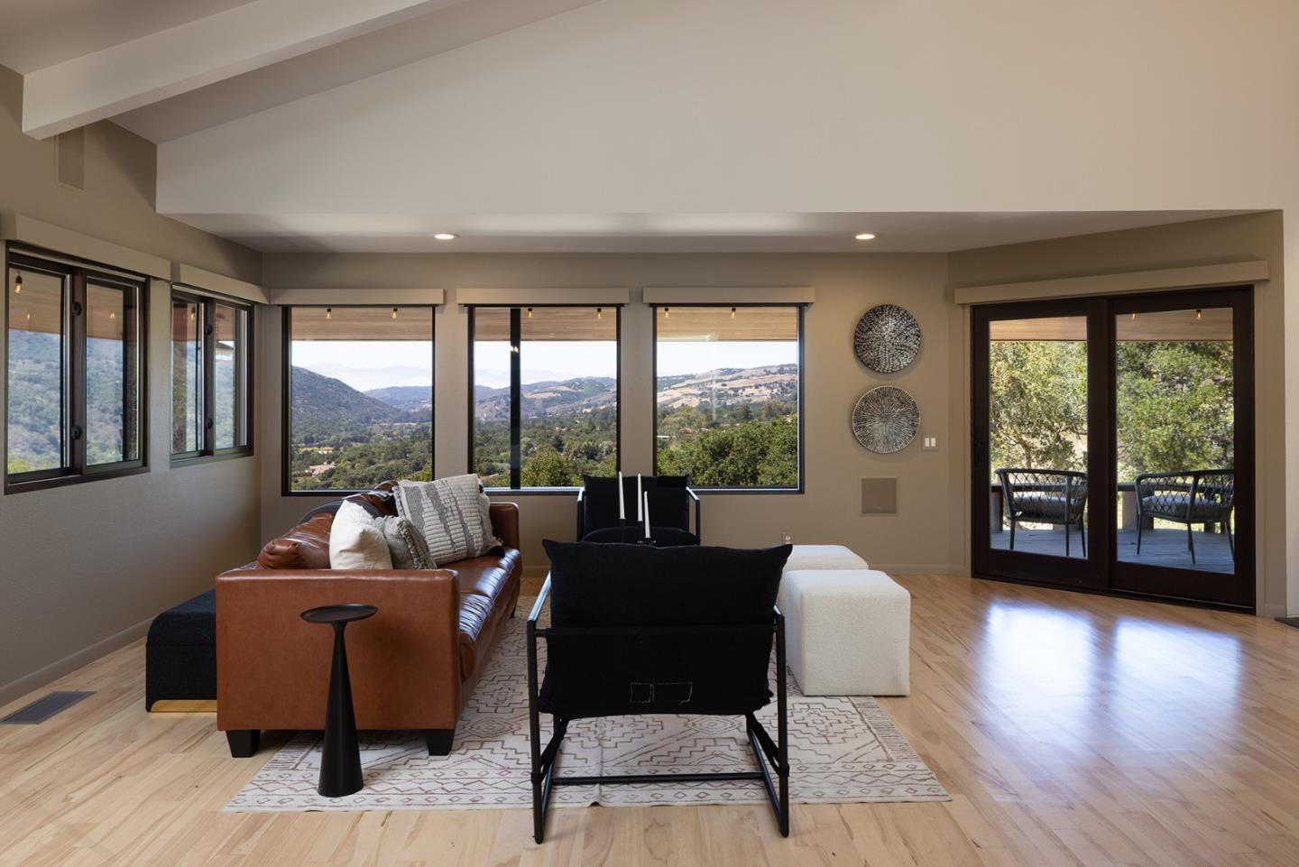 Carmel Valley, California, 93924, United States, 2 Bedrooms Bedrooms, ,2 BathroomsBathrooms,Residential,For Sale,1907562