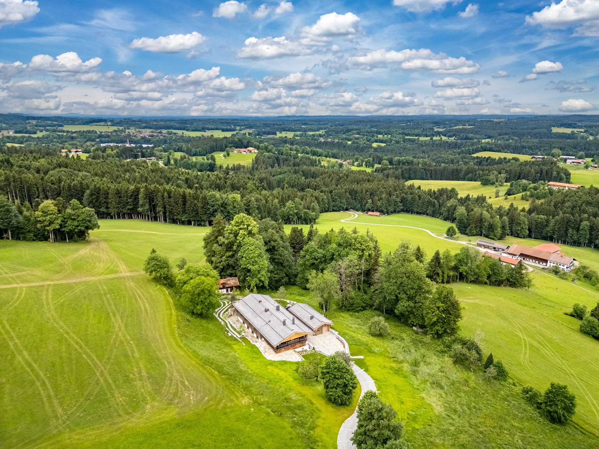  An estate for the senses - historic & modern - 物件實景