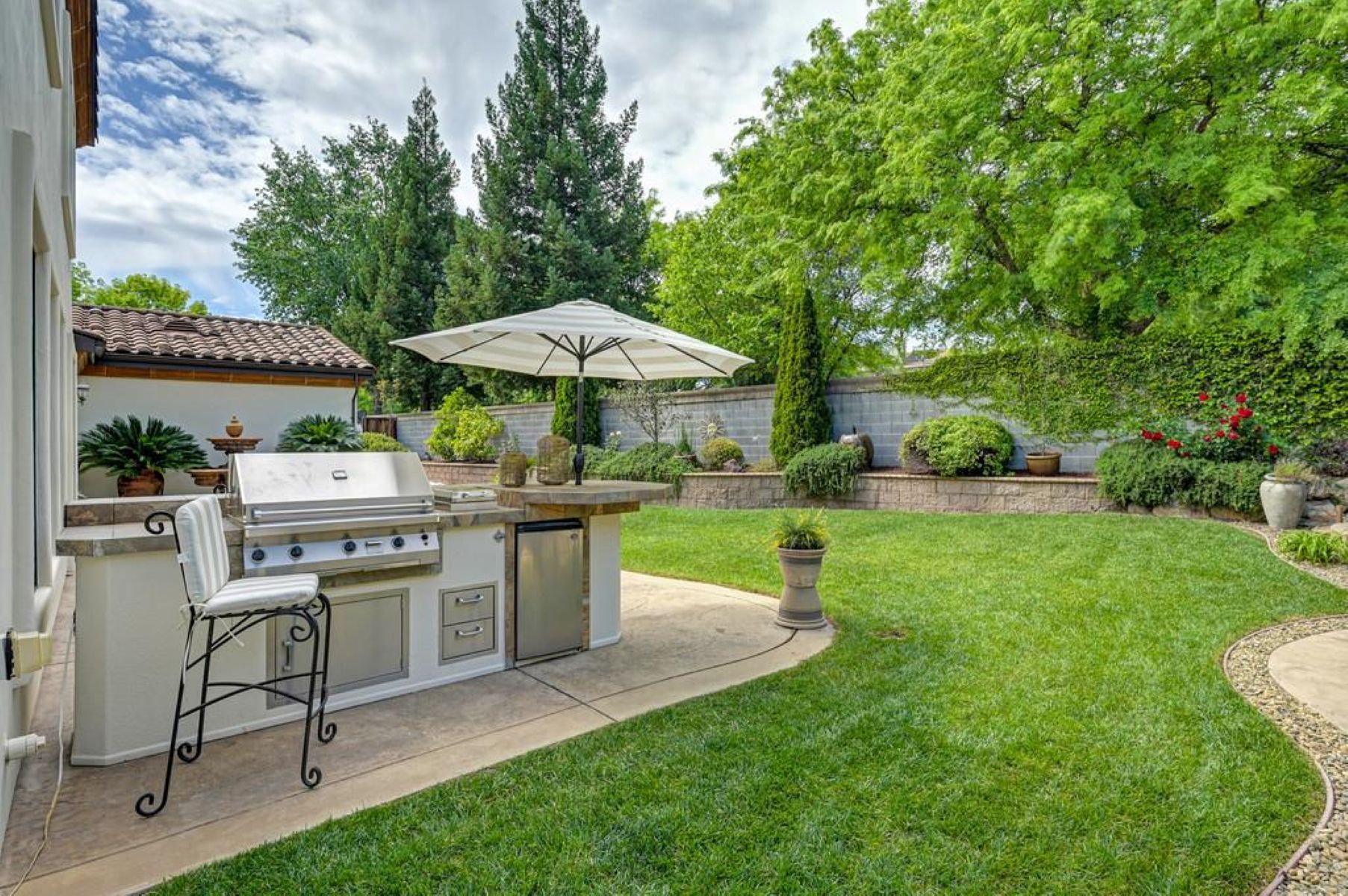  1722 Palomares Way, Roseville, CA 95747 - 物件實景