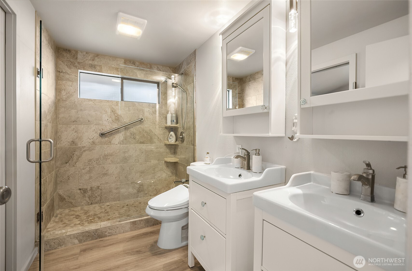Coupeville, Washington, 98239, United States, 2 Bedrooms Bedrooms, ,2 BathroomsBathrooms,Residential,For Sale,1767048