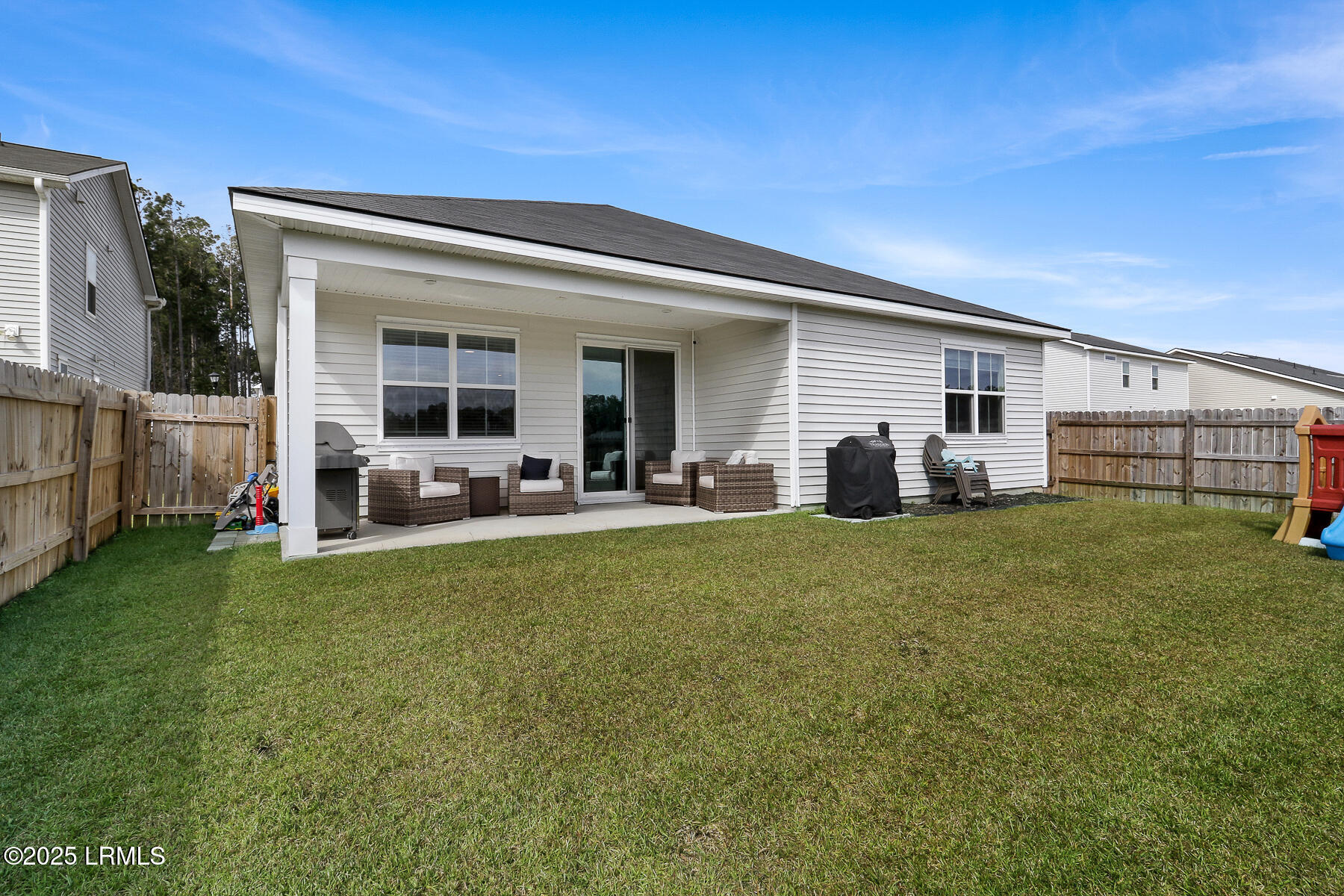 Bluffton, South Carolina, 29910, United States, 4 Bedrooms Bedrooms, ,3 BathroomsBathrooms,Residential,For Sale,1973212