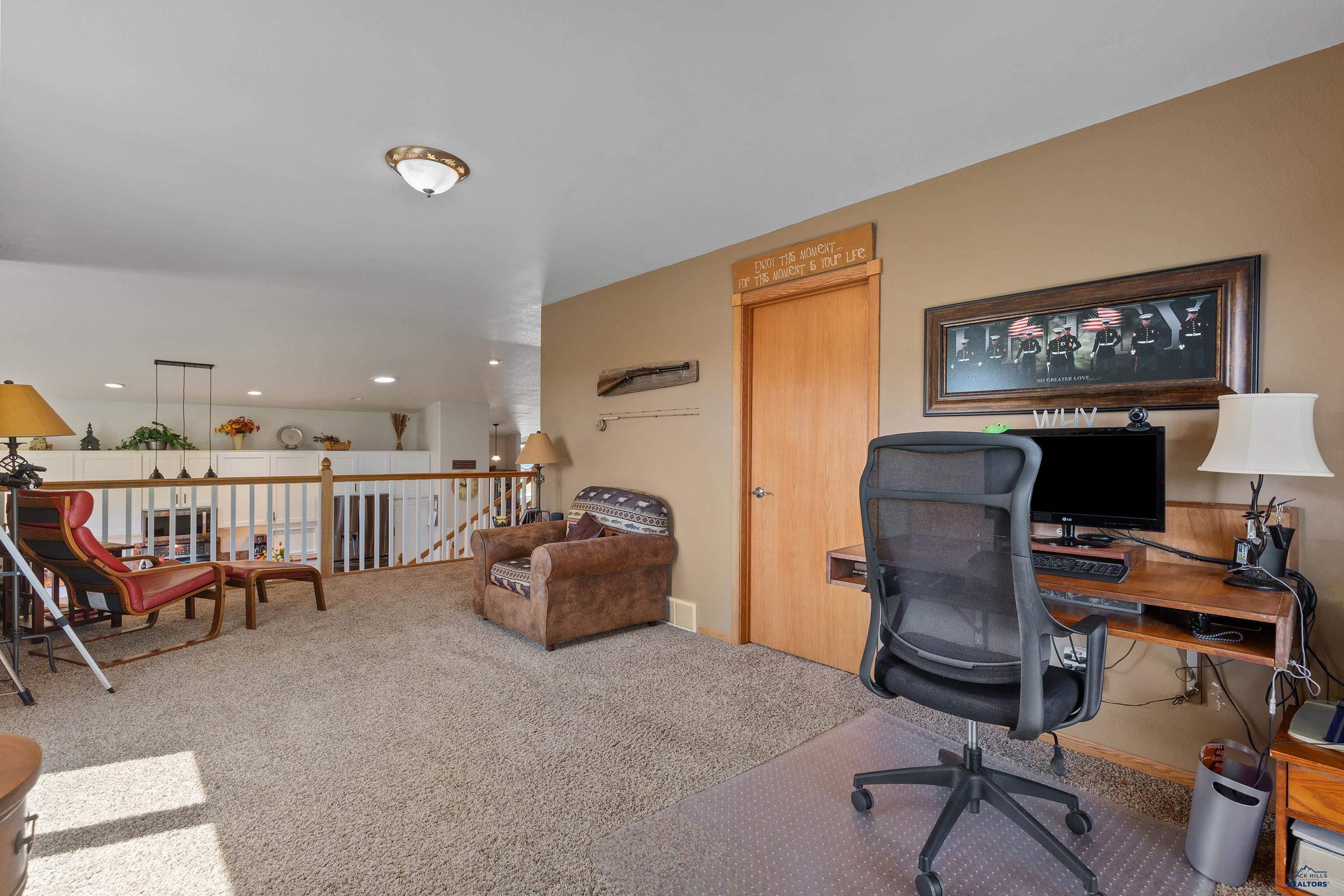 Rapid City, South Dakota, 57702, United States, 3 Bedrooms Bedrooms, ,3 BathroomsBathrooms,Residential,For Sale,1963226