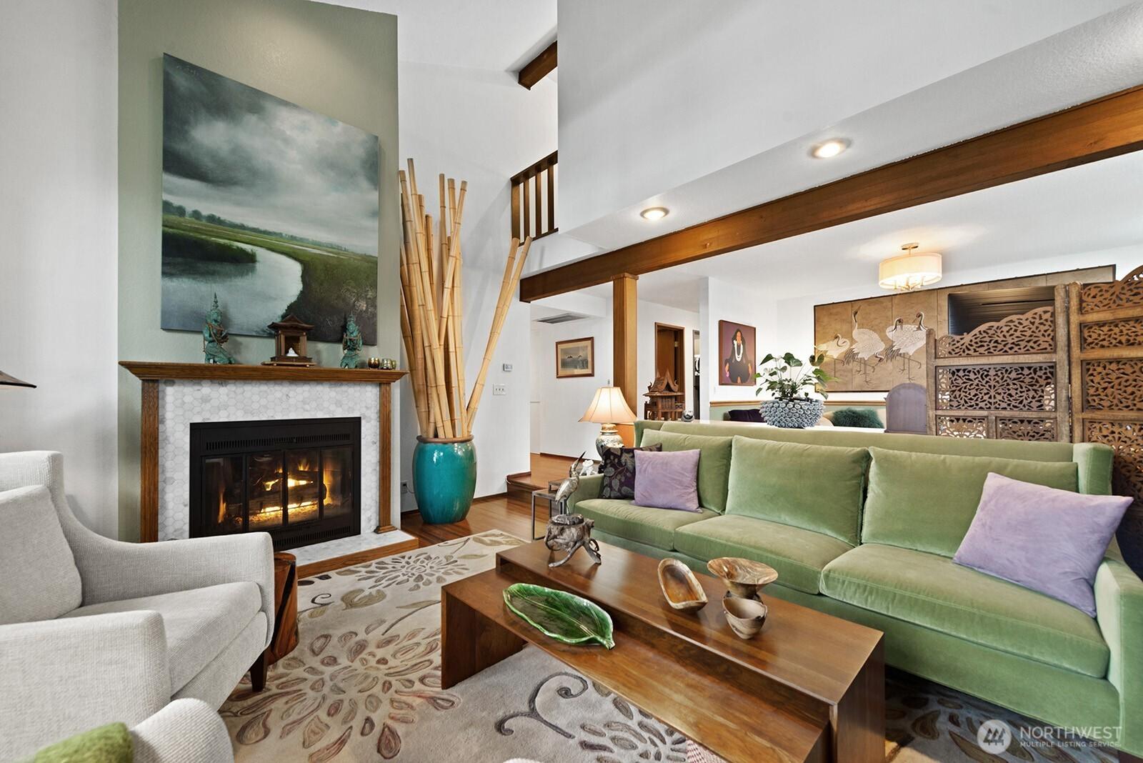 SEATTLE, Washington, 98133, United States, 2 Bedrooms Bedrooms, ,3 BathroomsBathrooms,Residential,For Sale,1712258