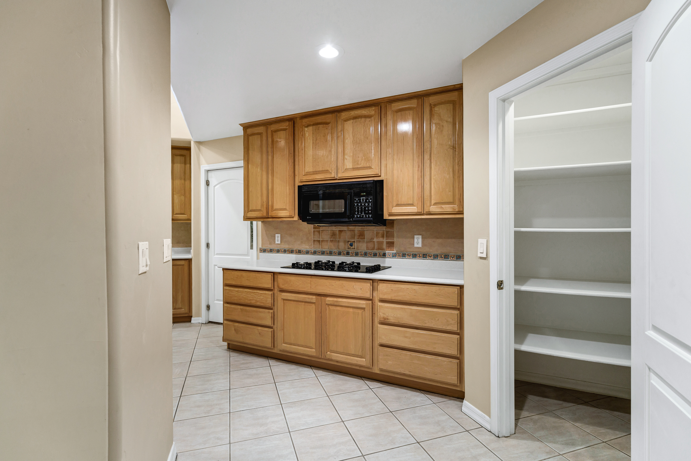 Mesa, Arizona, 85205, United States, 6 Bedrooms Bedrooms, ,3 BathroomsBathrooms,Residential,For Sale,1900615