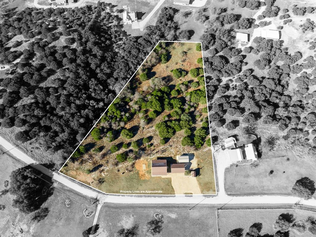 Meridian, Texas, 76665, United States, 3 Bedrooms Bedrooms, ,2 BathroomsBathrooms,Residential,For Sale,2005266