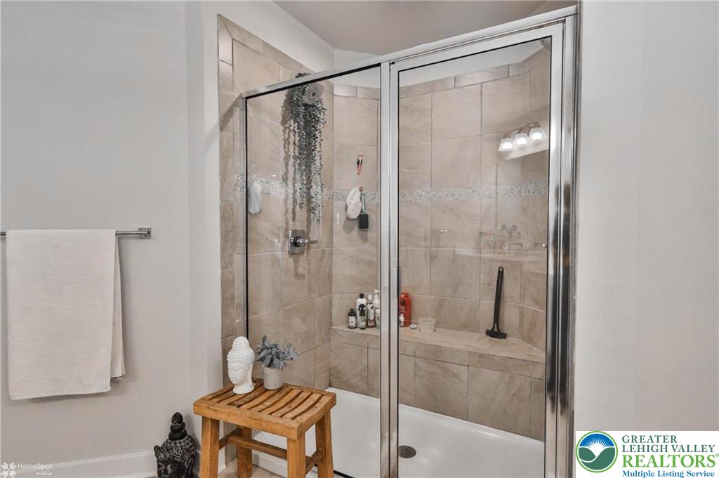 Bethlehem Twp, Pennsylvania, 18020, United States, 4 Bedrooms Bedrooms, ,4 BathroomsBathrooms,Residential,For Sale,1906832