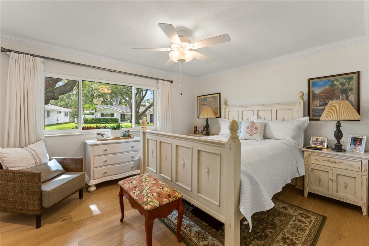 Seminole, Florida, 33772, United States, 3 Bedrooms Bedrooms, ,2 BathroomsBathrooms,Residential,For Sale,2048345