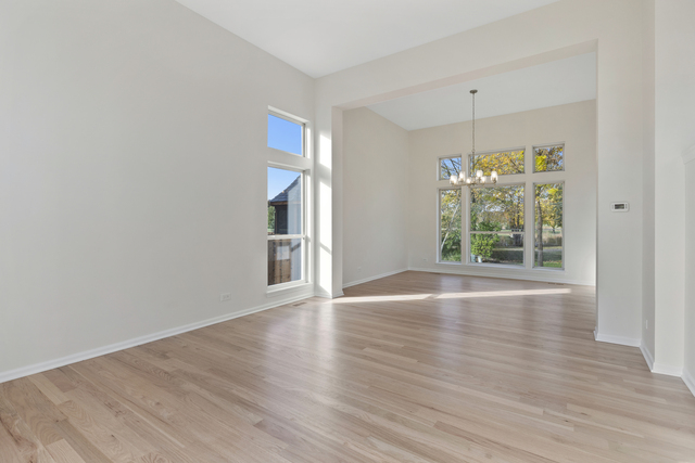 Lake in the Hills, Illinois, 60156, United States, 4 Bedrooms Bedrooms, ,3 BathroomsBathrooms,Residential,For Sale,1987015