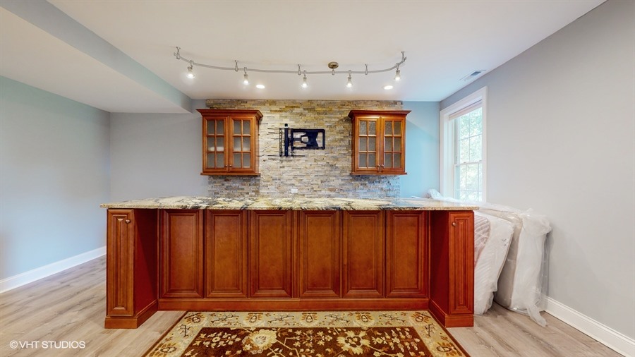 Lakewood, Illinois, 60014, United States, 5 Bedrooms Bedrooms, ,5 BathroomsBathrooms,Residential,For Sale,1980516