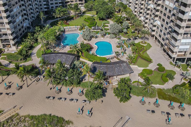Lauderdale By The Sea, Florida, 33308, United States, 2 Bedrooms Bedrooms, ,2 BathroomsBathrooms,Residential,For Sale,1898422