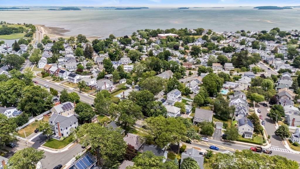 Quincy, Massachusetts, 02169, United States, 4 Bedrooms Bedrooms, ,3 BathroomsBathrooms,Residential,For Sale,1932298