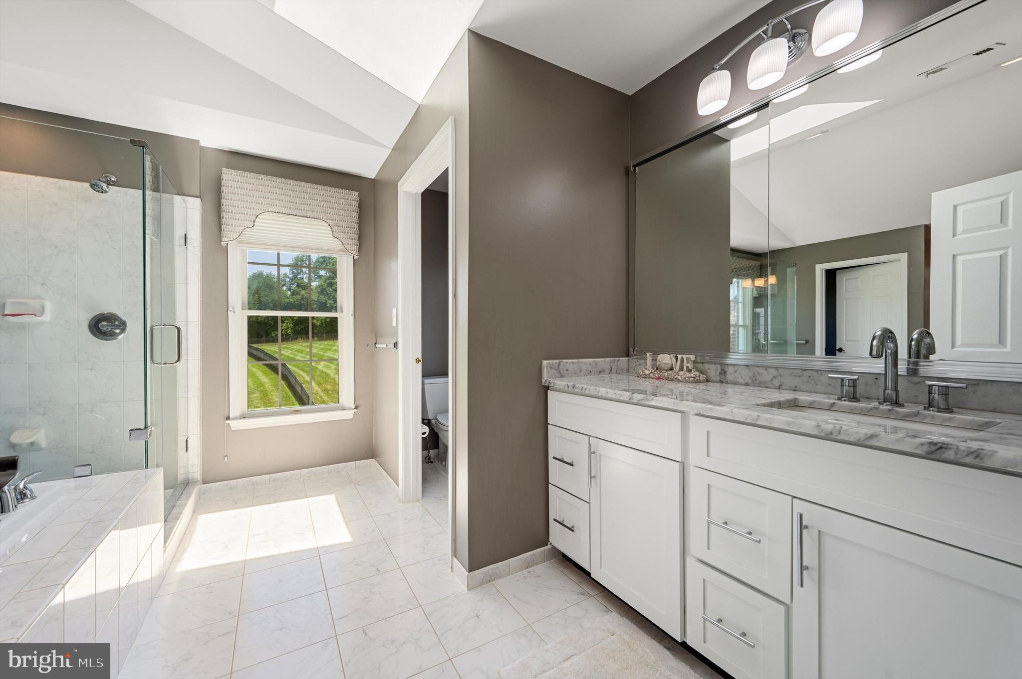 Leesburg, Virginia, 20175, United States, 4 Bedrooms Bedrooms, ,6 BathroomsBathrooms,Residential,For Sale,1975882