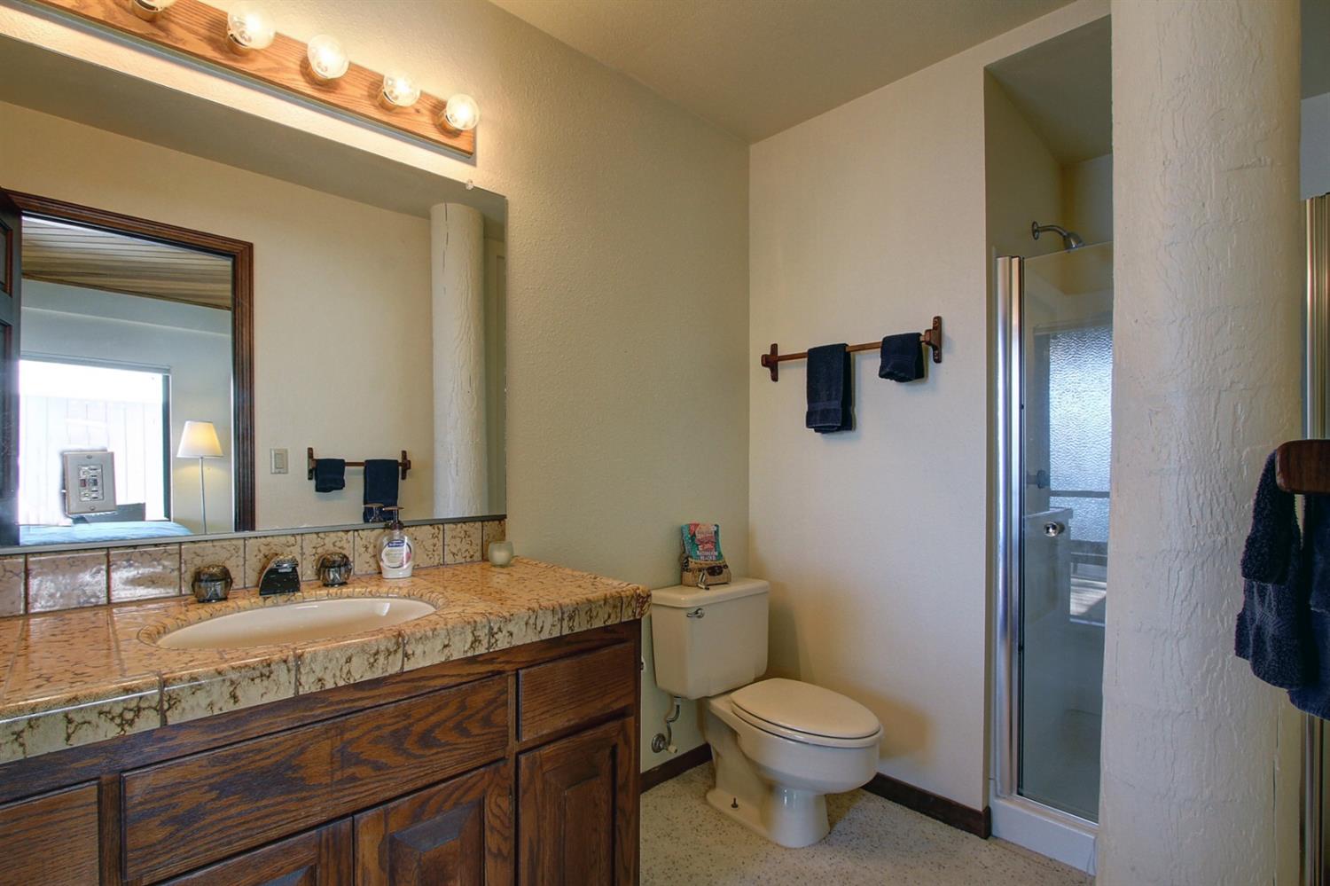 23839 Lakeview Ct, Auburn, California, 95602, United States, 3 Bedrooms Bedrooms, ,3 BathroomsBathrooms,Residential,For Sale,23839 Lakeview Ct,1010155