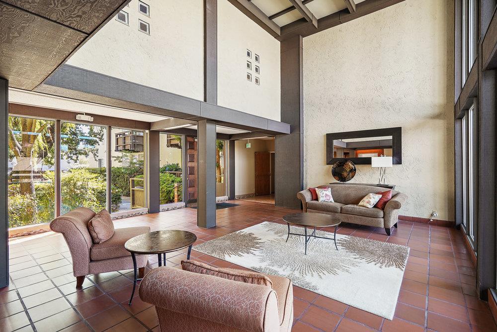 San Mateo, California, 94403, United States, 1 Bedroom Bedrooms, ,1 BathroomBathrooms,Residential,For Sale,1903625