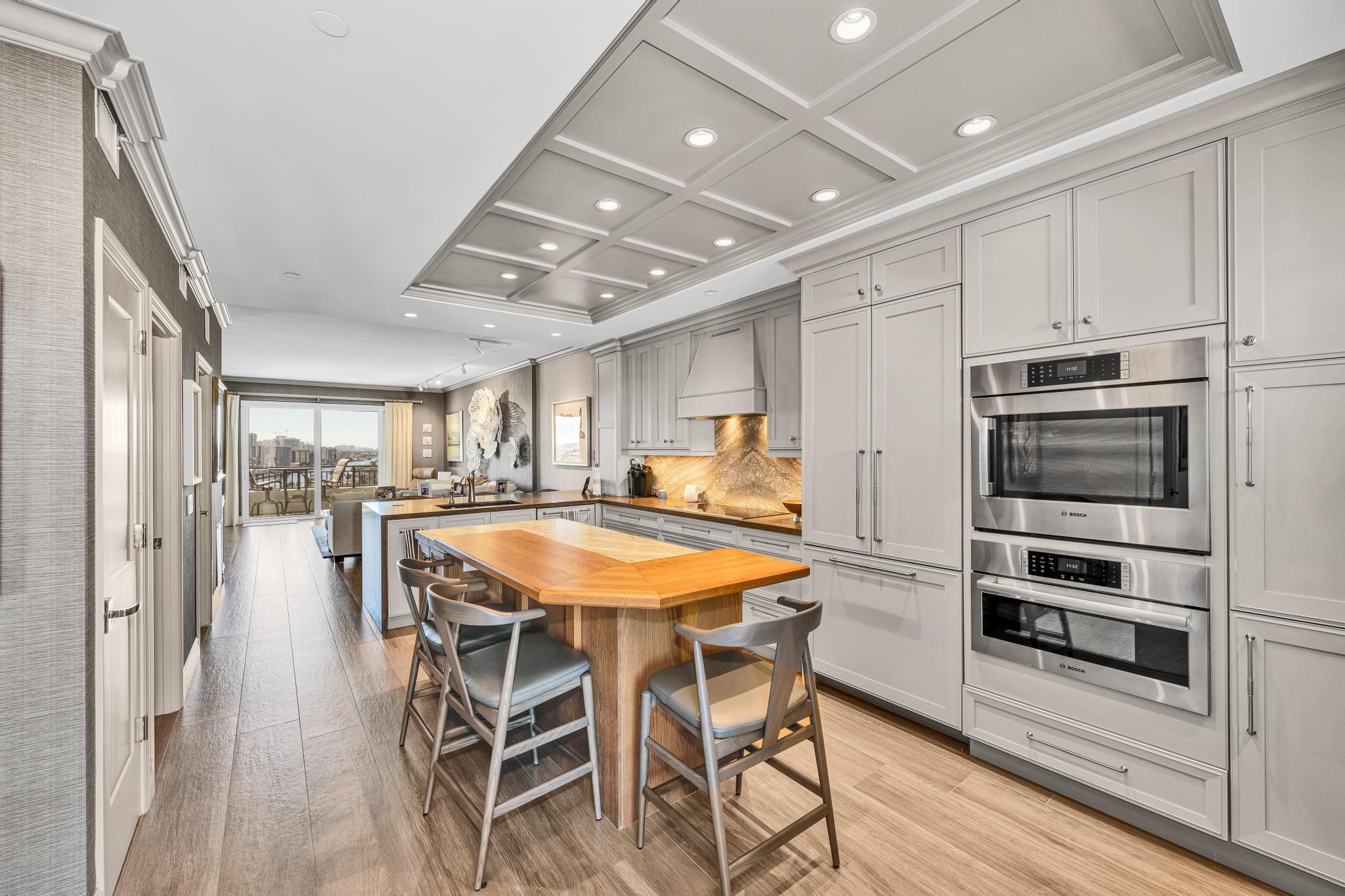 Pompano Beach, Florida, 33062, United States, 2 Bedrooms Bedrooms, ,3 BathroomsBathrooms,Residential,For Sale,1978279