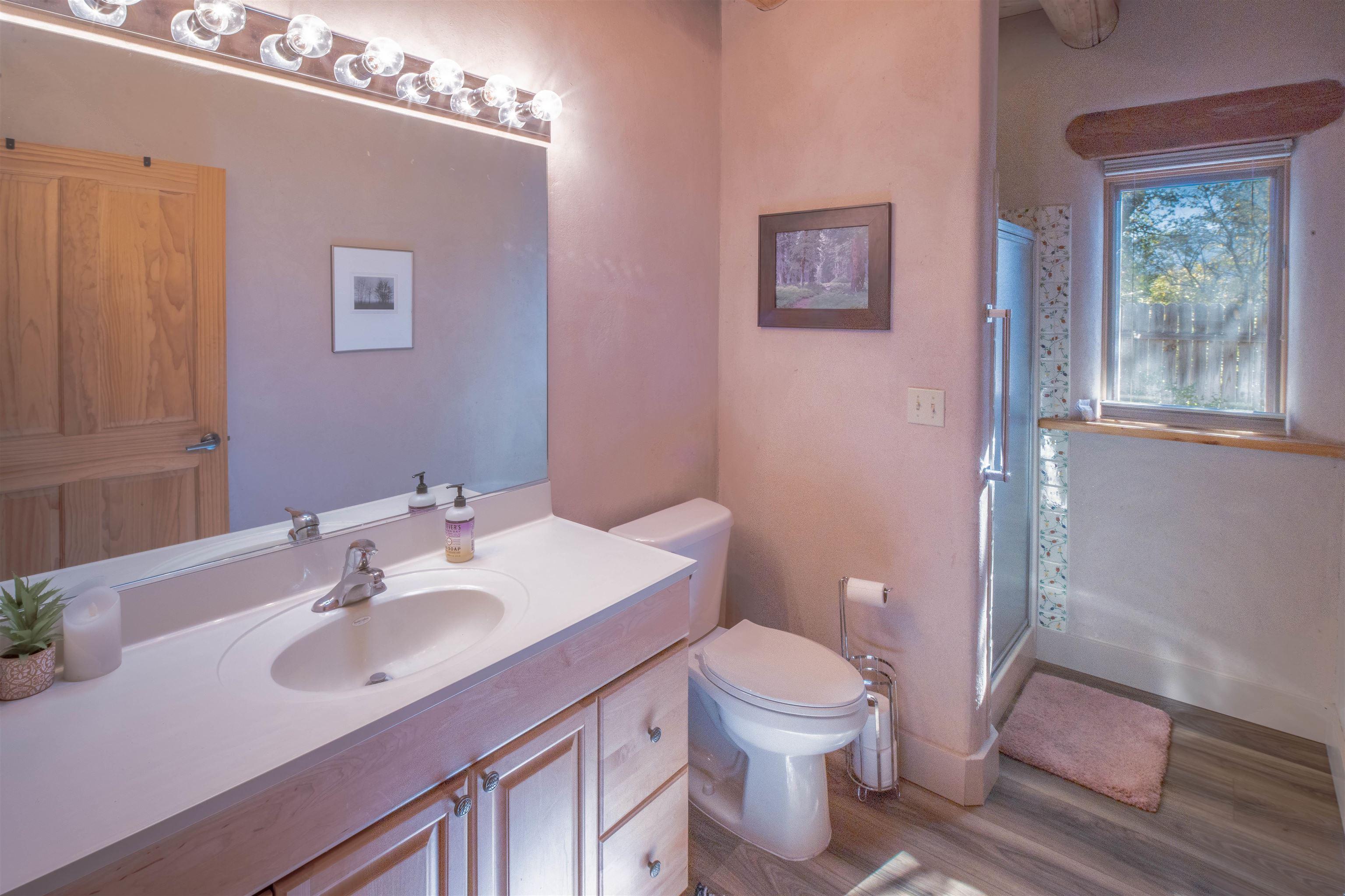 Taos, New Mexico, 87571, United States, 2 Bedrooms Bedrooms, ,2 BathroomsBathrooms,Residential,For Sale,1991479