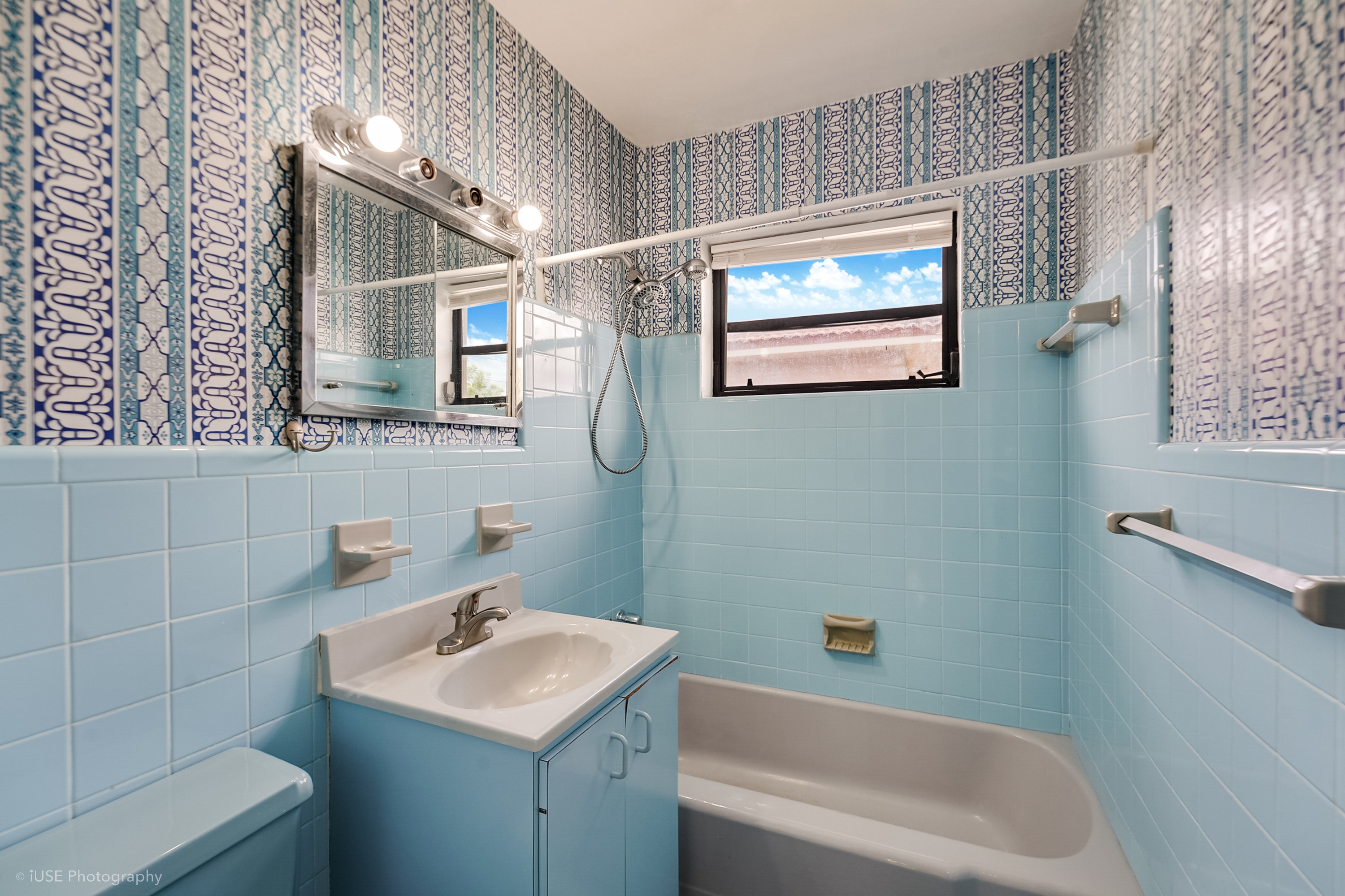  1321 W 2nd Ave, Hialeah, FL, 33010 - 物件實景