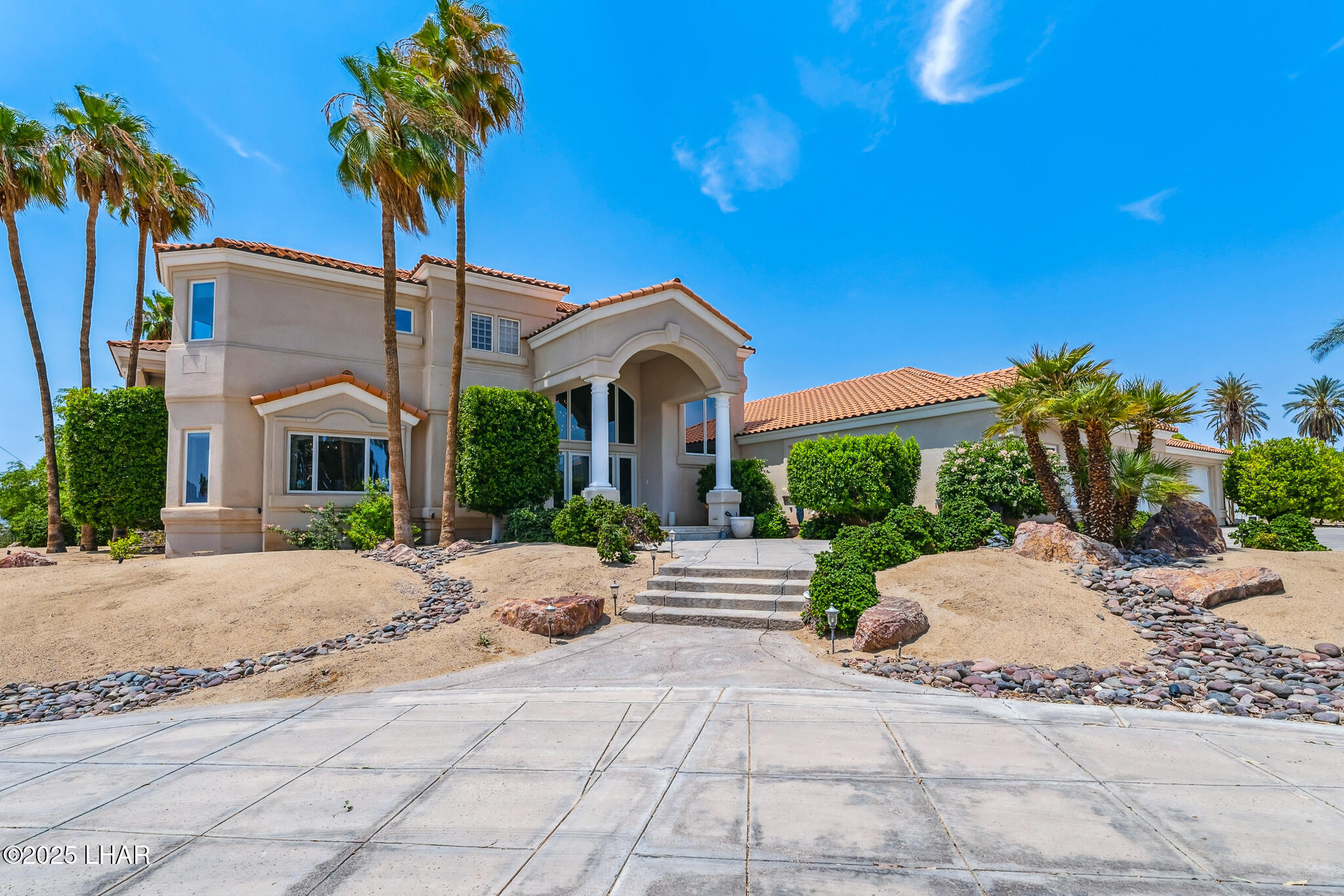 Lake Havasu City, Arizona, 86406, United States, 4 Bedrooms Bedrooms, ,2 BathroomsBathrooms,Residential,For Sale,1901337