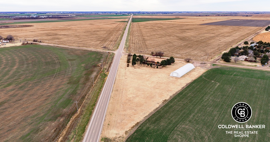 Garden City, Kansas, 67846, United States, 4 Bedrooms Bedrooms, ,Residential,For Sale,2003039