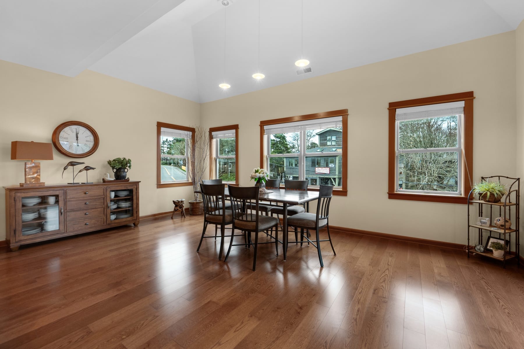  123 S Hemlock ST ##201 Cannon Beach, OR 97110 - 物件實景