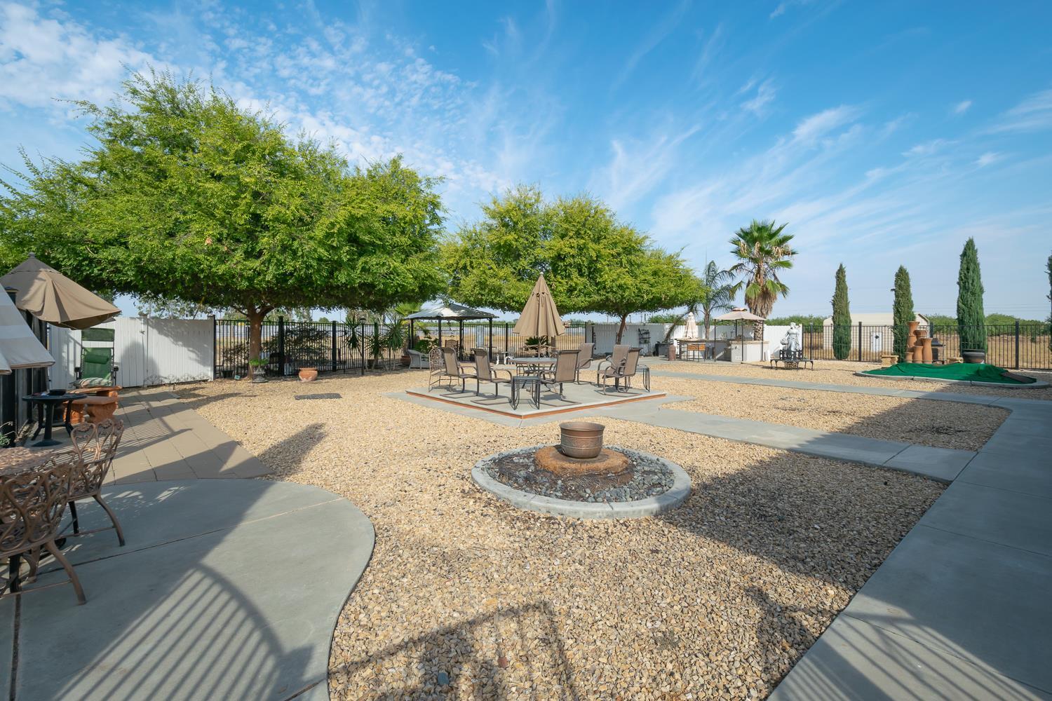 Chowchilla, California, 93610, United States, 3 Bedrooms Bedrooms, ,3 BathroomsBathrooms,Residential,For Sale,2001556