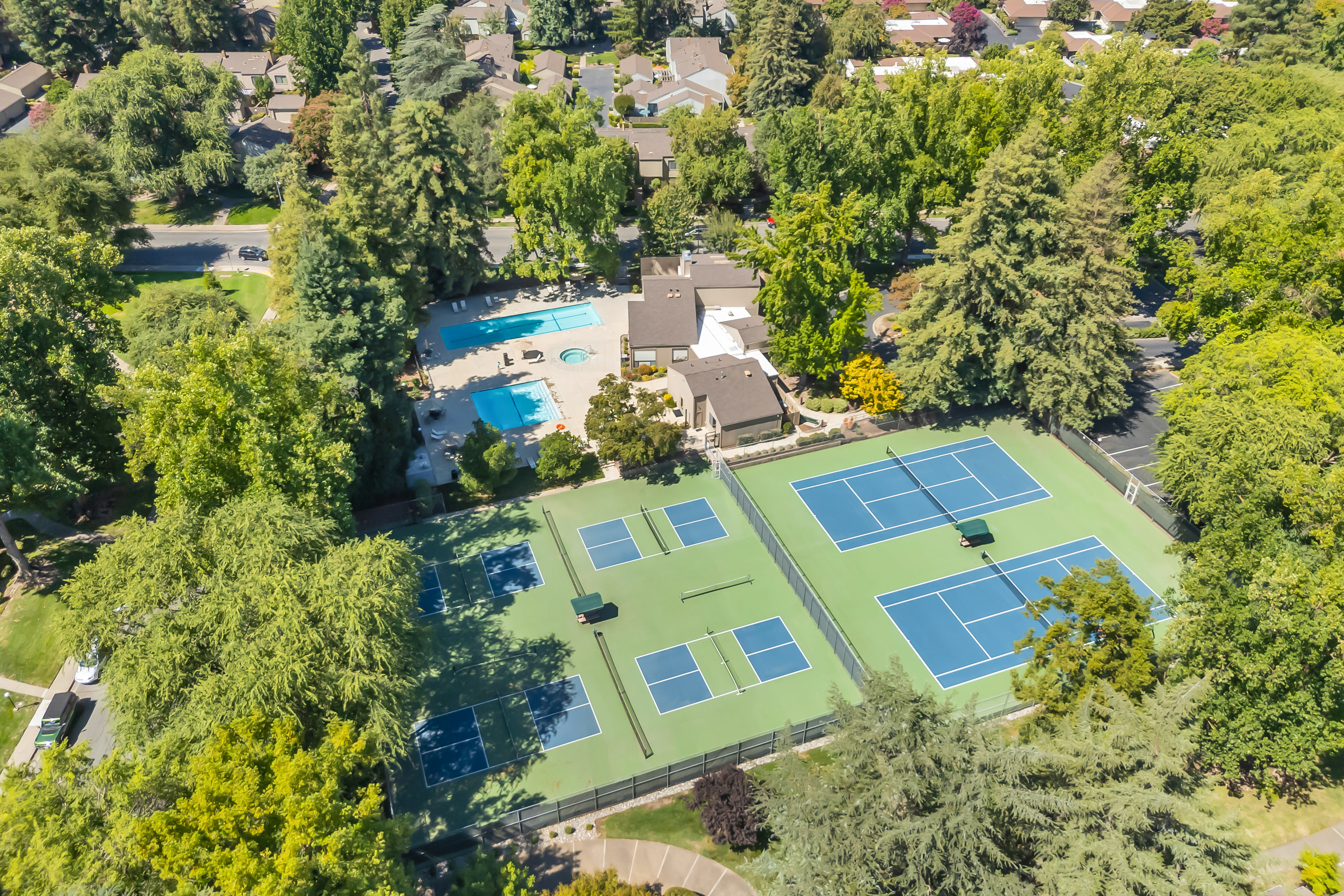  1427 Commons Drive, Sacramento, CA 95825 - 物件實景