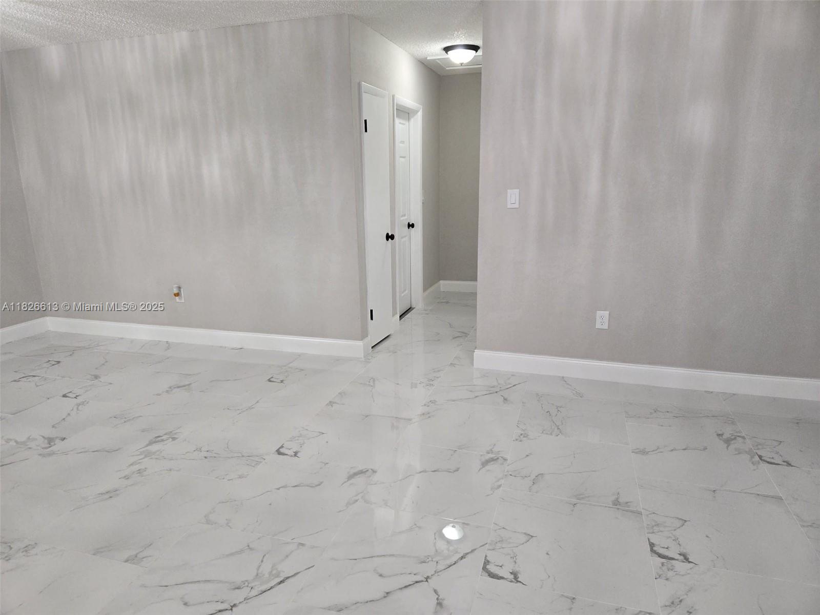 Hollywood, Florida, 33024, United States, 3 Bedrooms Bedrooms, ,2 BathroomsBathrooms,Residential,For Sale,1933387