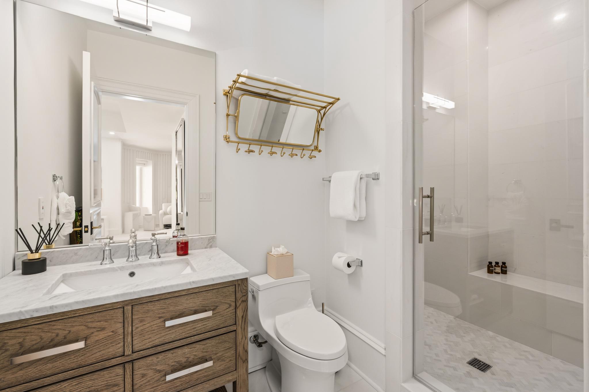  1332 Mccay Lane, Mclean, VA, 22101 - 物件實景