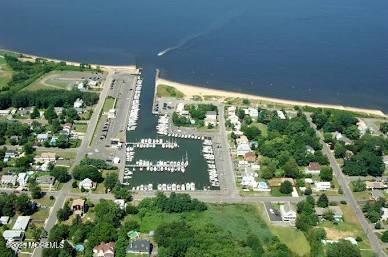 Leonardo, New Jersey, 07737, United States, 4 Bedrooms Bedrooms, ,3 BathroomsBathrooms,Residential,For Sale,1895486
