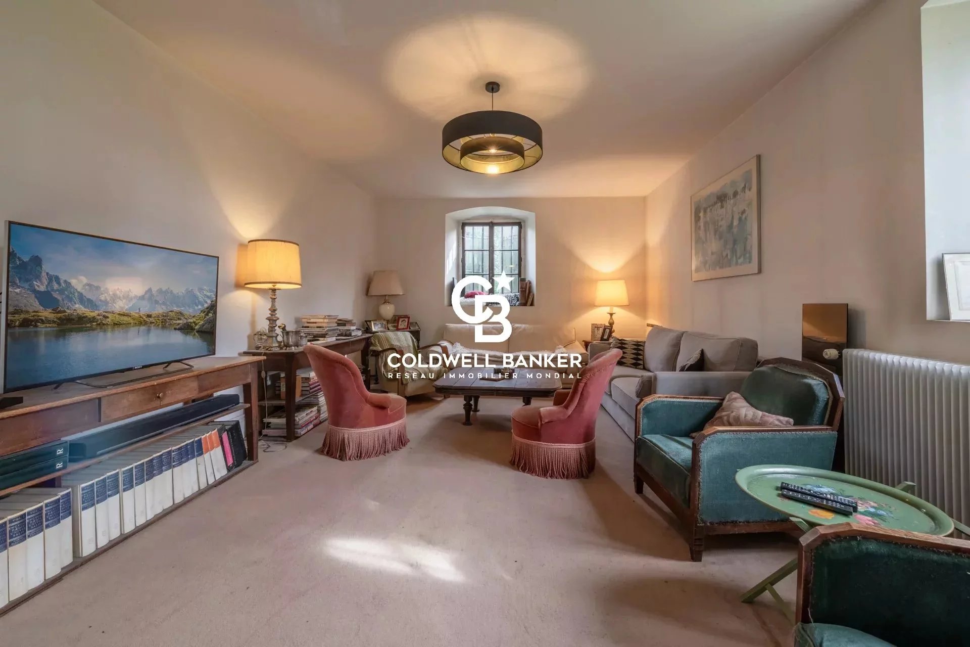 Douvaine, Auvergne-Rhône-Alpes, 74140, FR, ,4 BathroomsBathrooms,Residential,For Sale,1994412