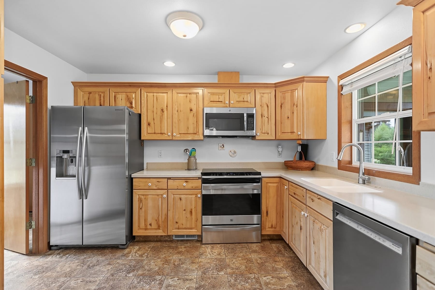  1400 ROCKFORD RD Hood River, OR 97031 - 物件實景