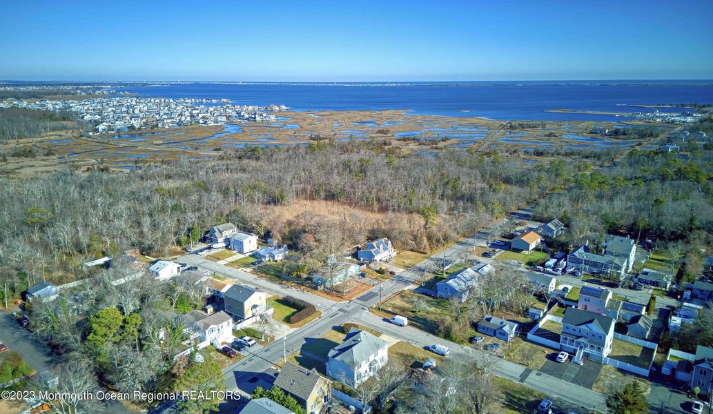 Bayville, New Jersey, 08721, United States, 4 Bedrooms Bedrooms, ,3 BathroomsBathrooms,Residential,For Sale,1879854