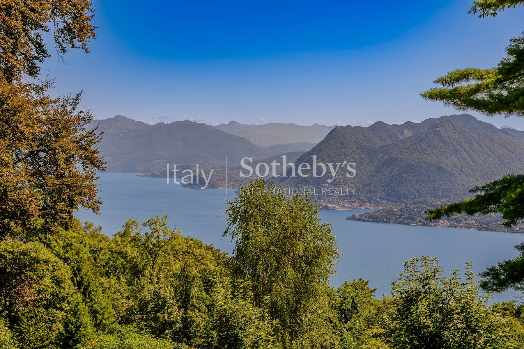  Historic villa with guest house on Lake Maggiore - 物件實景