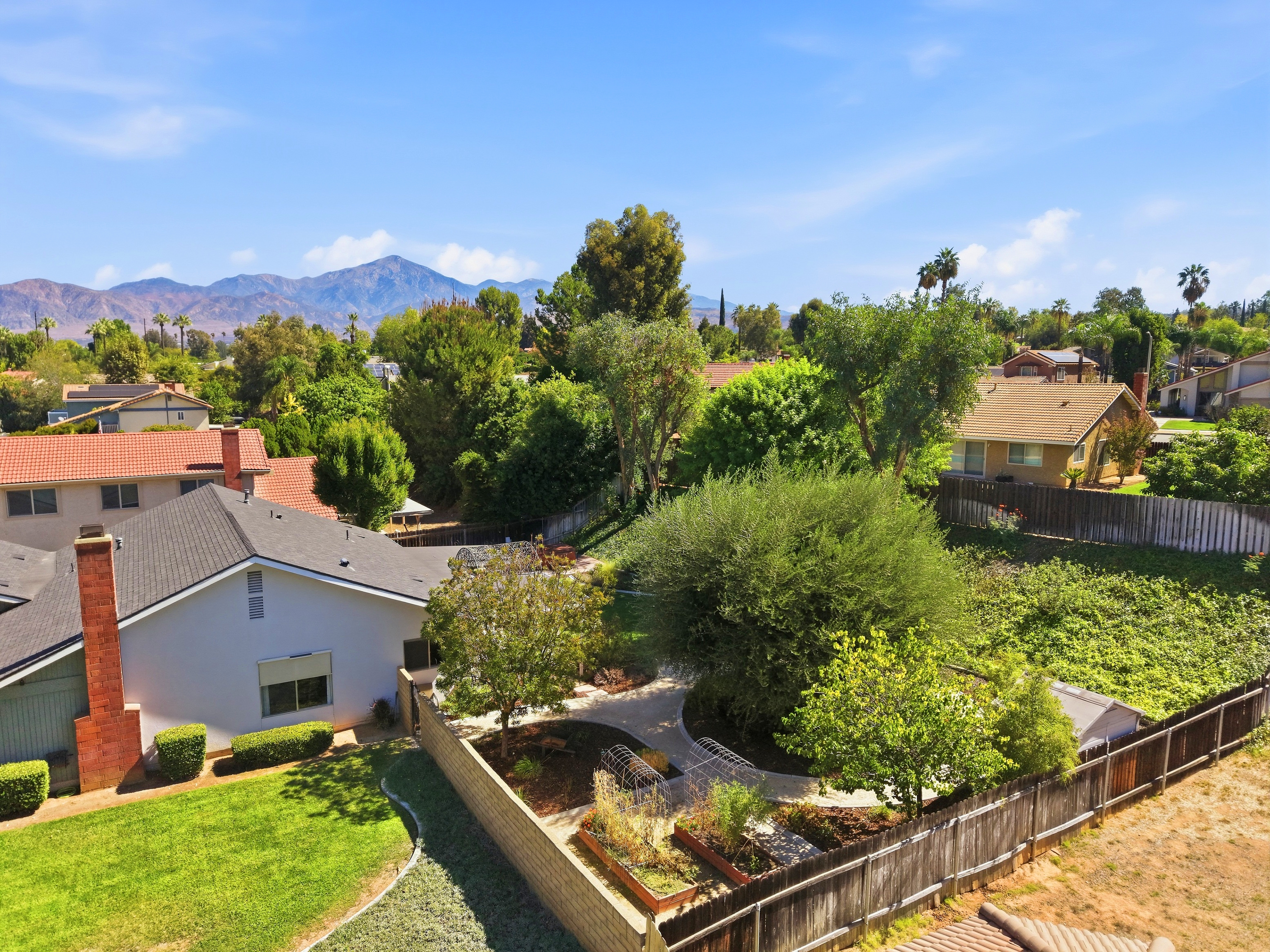  1418 Diamond Court, Redlands, CA 92374 - 物件實景