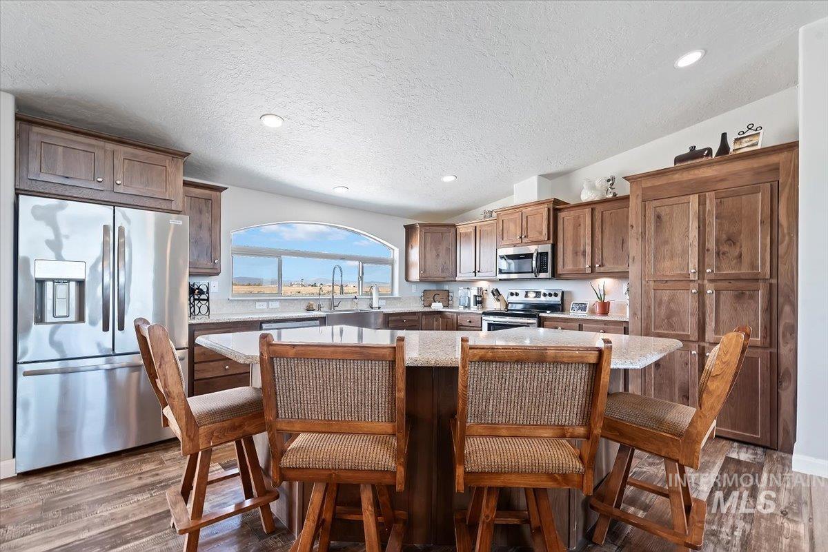 Boise, Idaho, 83716, United States, 4 Bedrooms Bedrooms, ,2 BathroomsBathrooms,Residential,For Sale,1990329