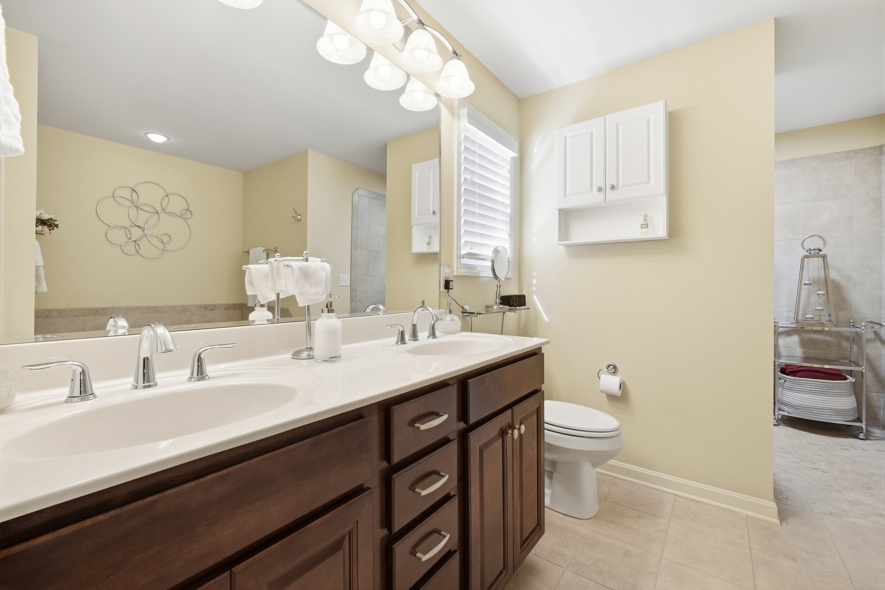  11201 Hammond Drive, Louisville, KY 40241 - 物件實景