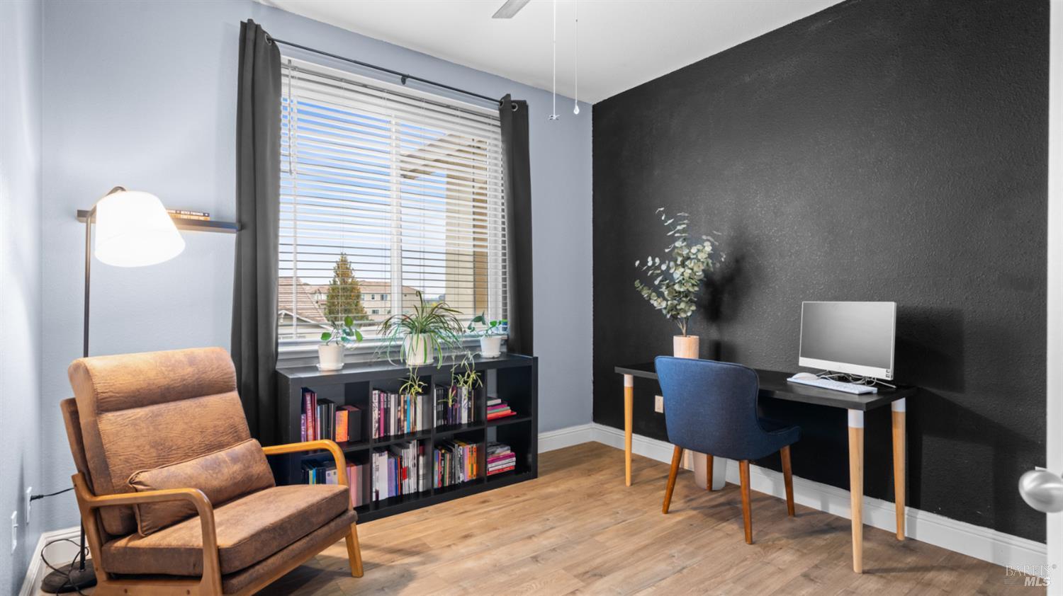 Vacaville, California, 95688, United States, 5 Bedrooms Bedrooms, ,3 BathroomsBathrooms,Residential,For Sale,2005727