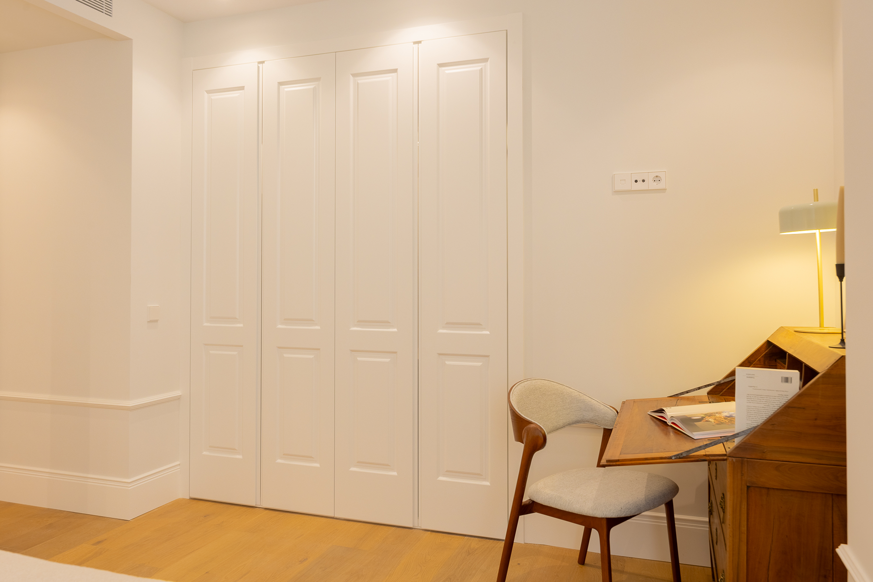  Modern 4-Bedroom Flat in Vibrant Madrid Neighborhood - 物件實景