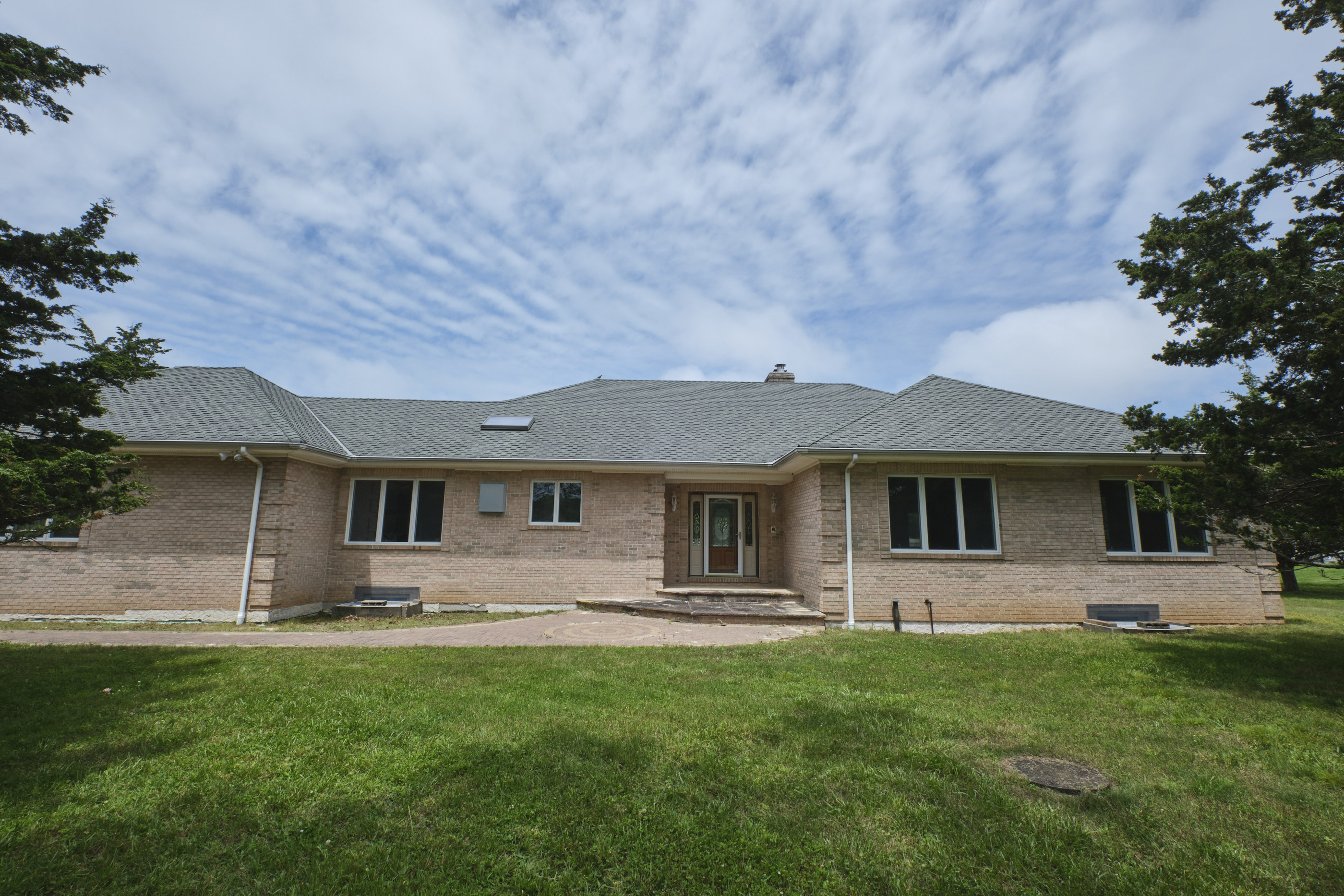 East Marion, New York, 11939, United States, 3 Bedrooms Bedrooms, ,3 BathroomsBathrooms,Residential,For Sale,1895057