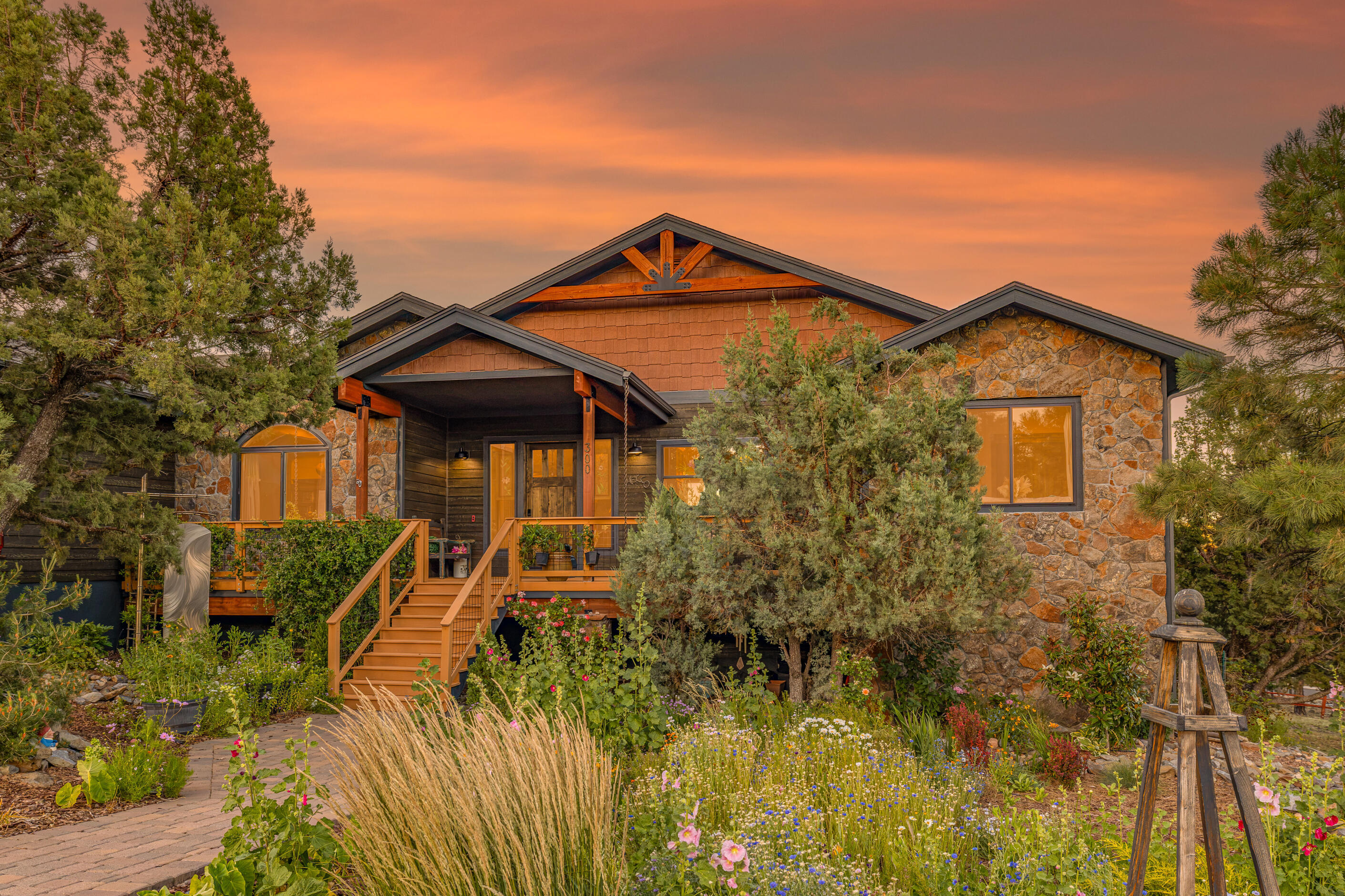  300 Fairway Drive ¦ Williams, AZ - 物件實景