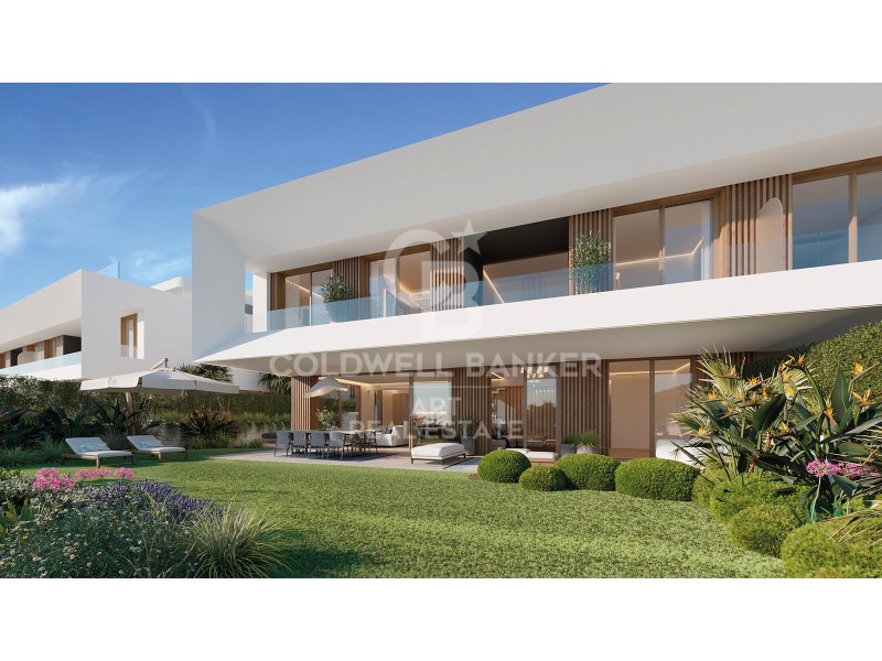 Estepona, Andalusia, ES, 4 Bedrooms Bedrooms, ,4 BathroomsBathrooms,Residential,For Sale,1793686