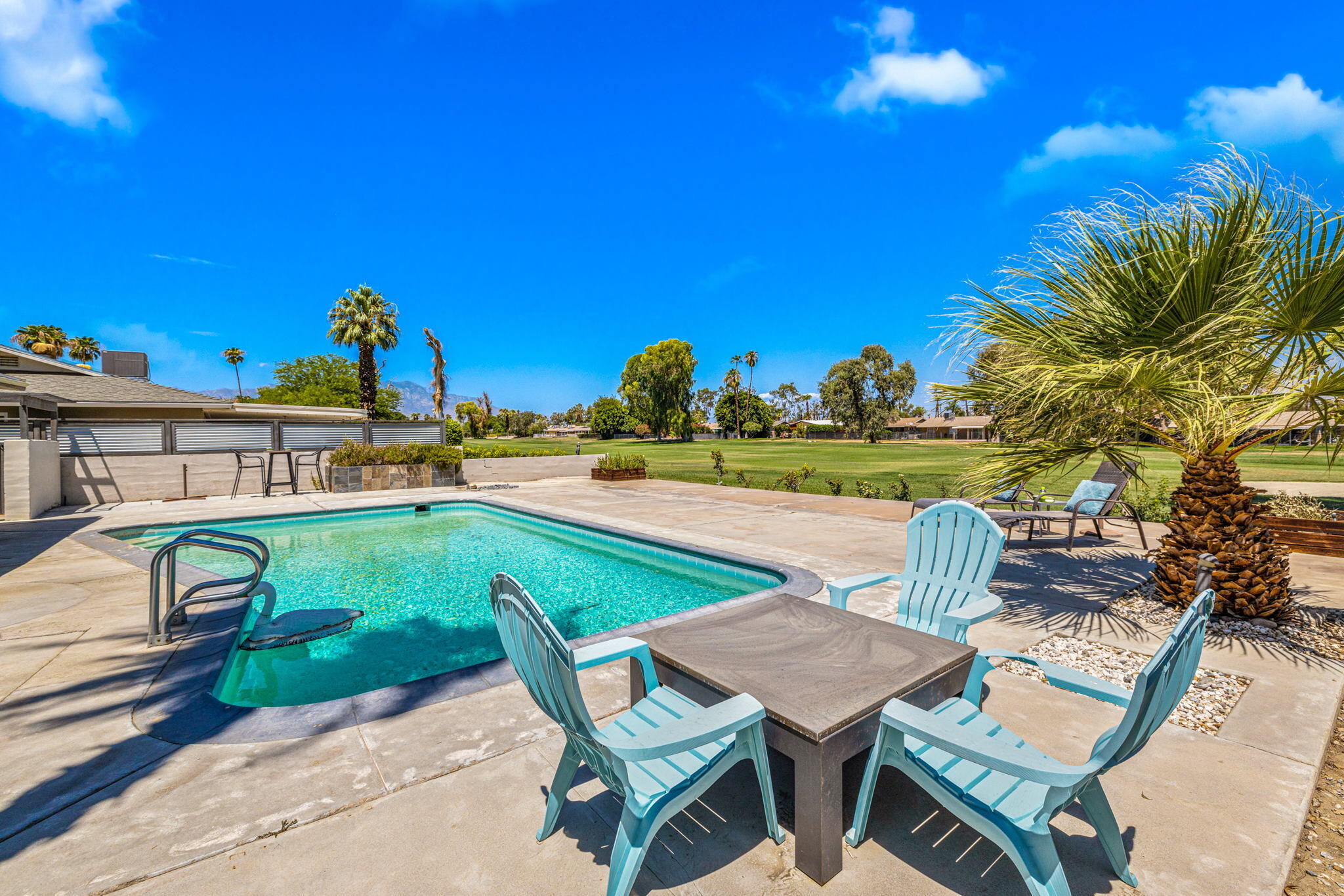 Palm Desert, California, 92211, United States, 2 Bedrooms Bedrooms, ,2 BathroomsBathrooms,Residential,For Sale,1911886
