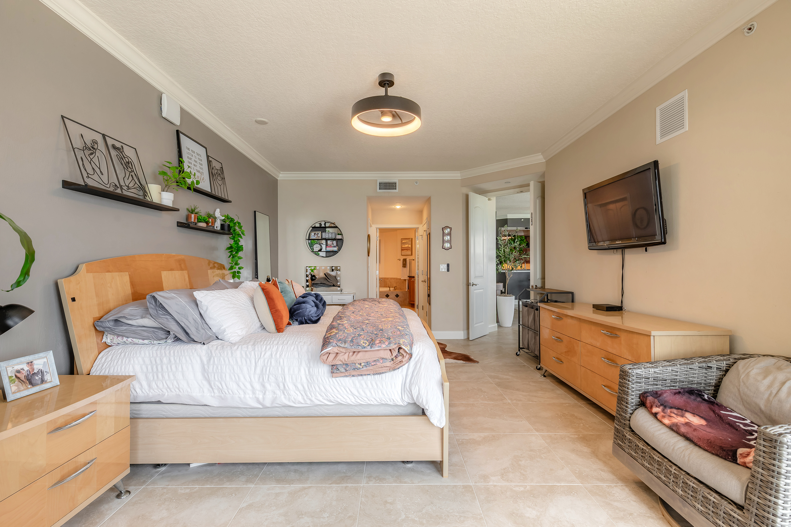 Daytona Beach, Florida, 32118, United States, 3 Bedrooms Bedrooms, ,3 BathroomsBathrooms,Residential,For Sale,1887964