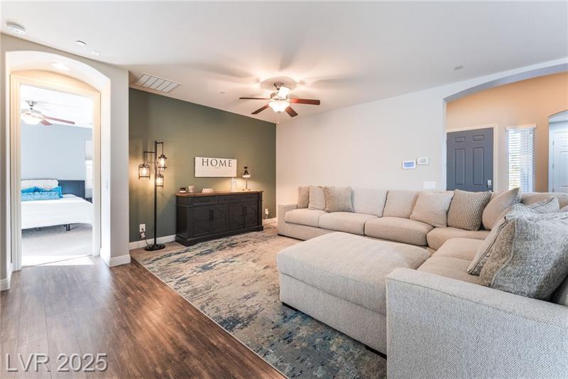 Henderson, Nevada, 89002, United States, 3 Bedrooms Bedrooms, ,2 BathroomsBathrooms,Residential,For Sale,1990384